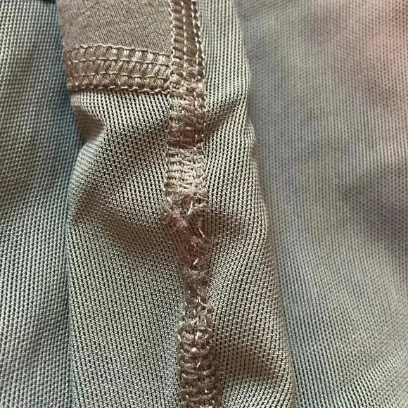 Old navy active leggings - Picture 9 of 9